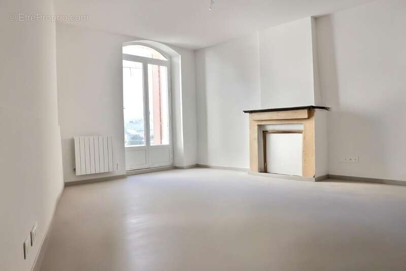 Appartement à GIGNAC