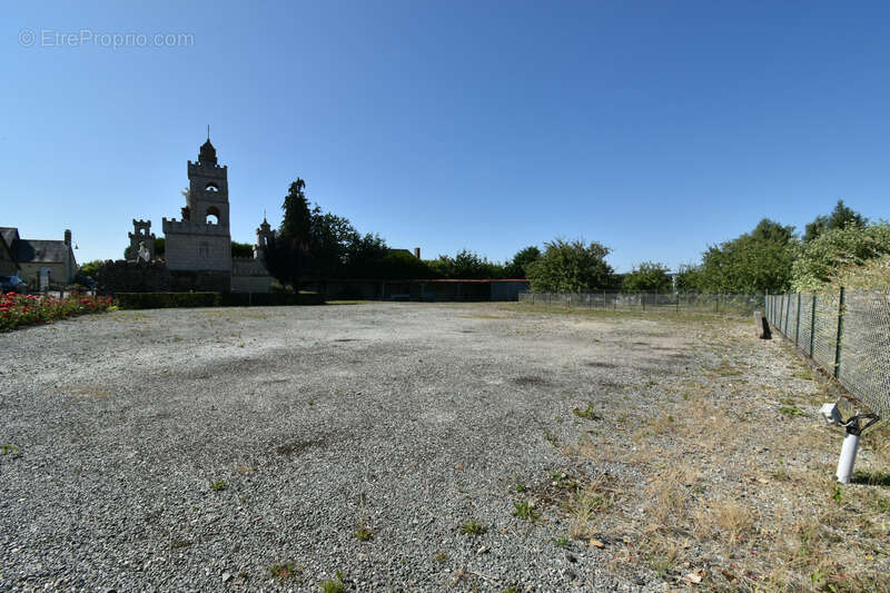 Maison 350 m² à Saint-Mars-D'egrenne  - photo 4