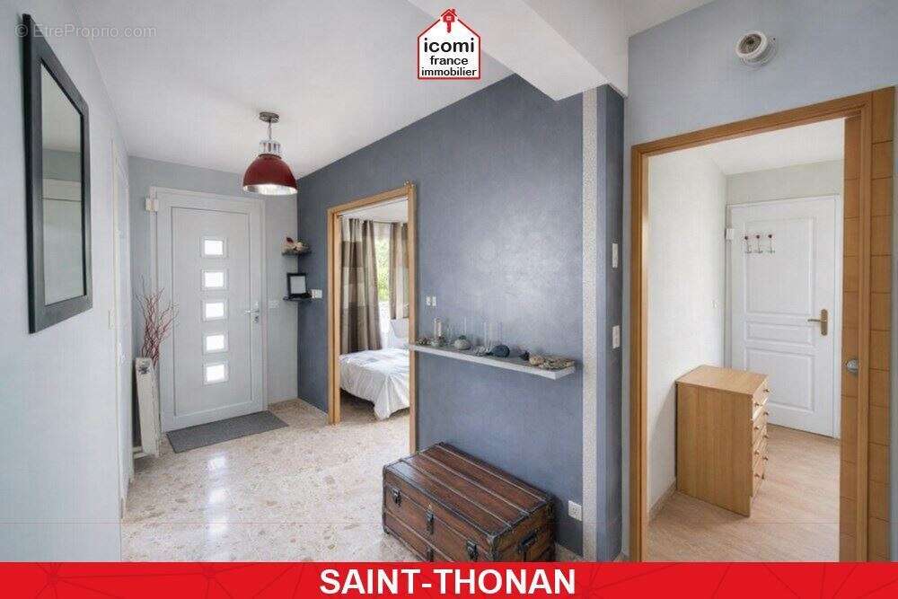 Maison à SAINT-THONAN
