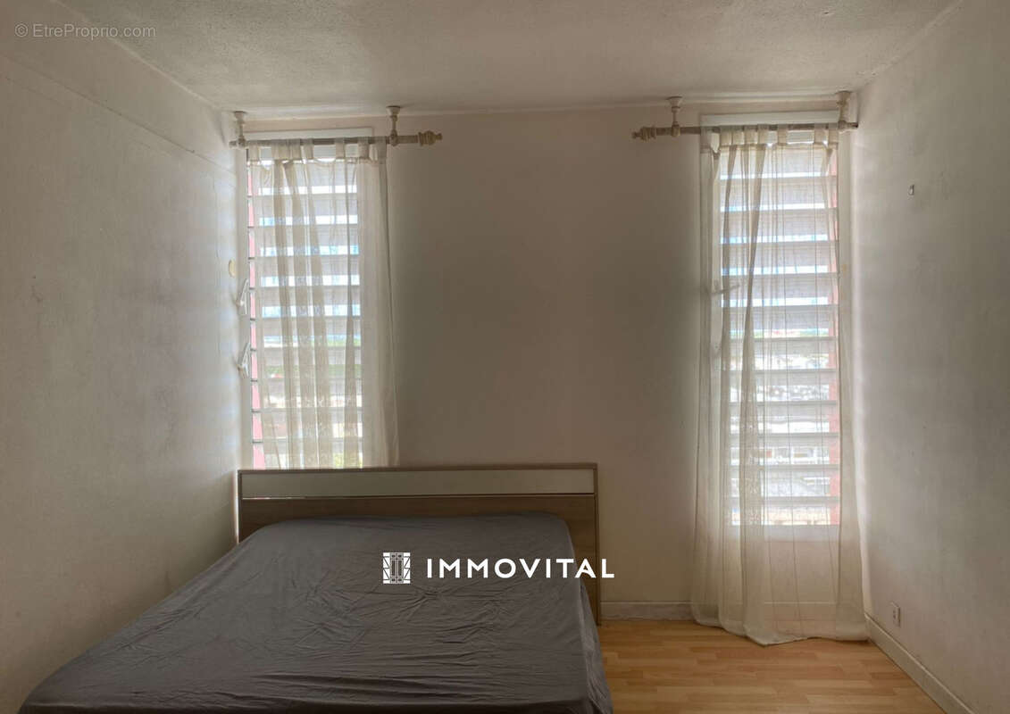 Appartement à POINTE-A-PITRE