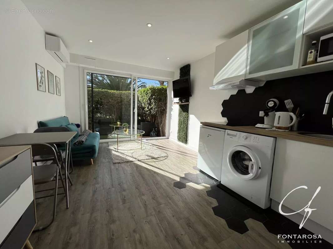 Appartement à FREJUS