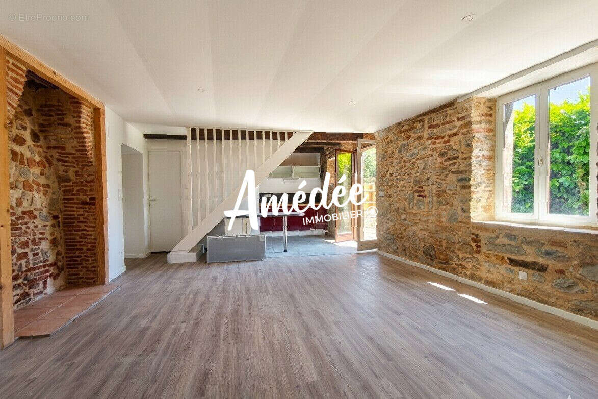 Appartement à SAINT-CERE