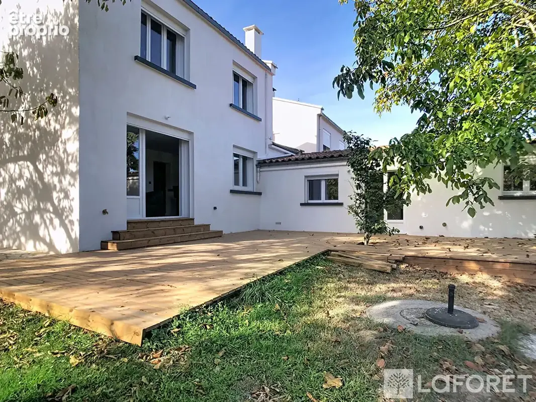 Maison Saint Jean 7 pièce(s) - photo 2