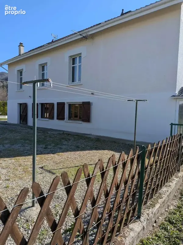 Maison 201 m² à Jarrie  - photo 3
