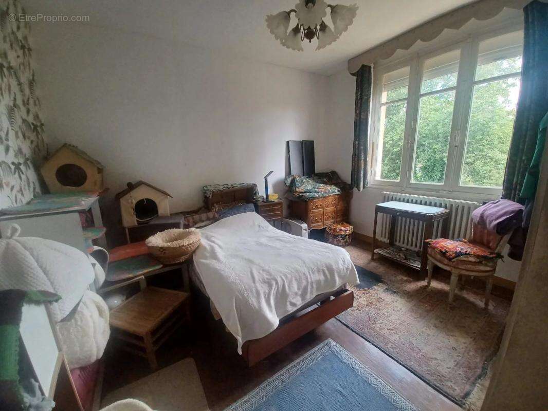 Maison à CARHAIX-PLOUGUER