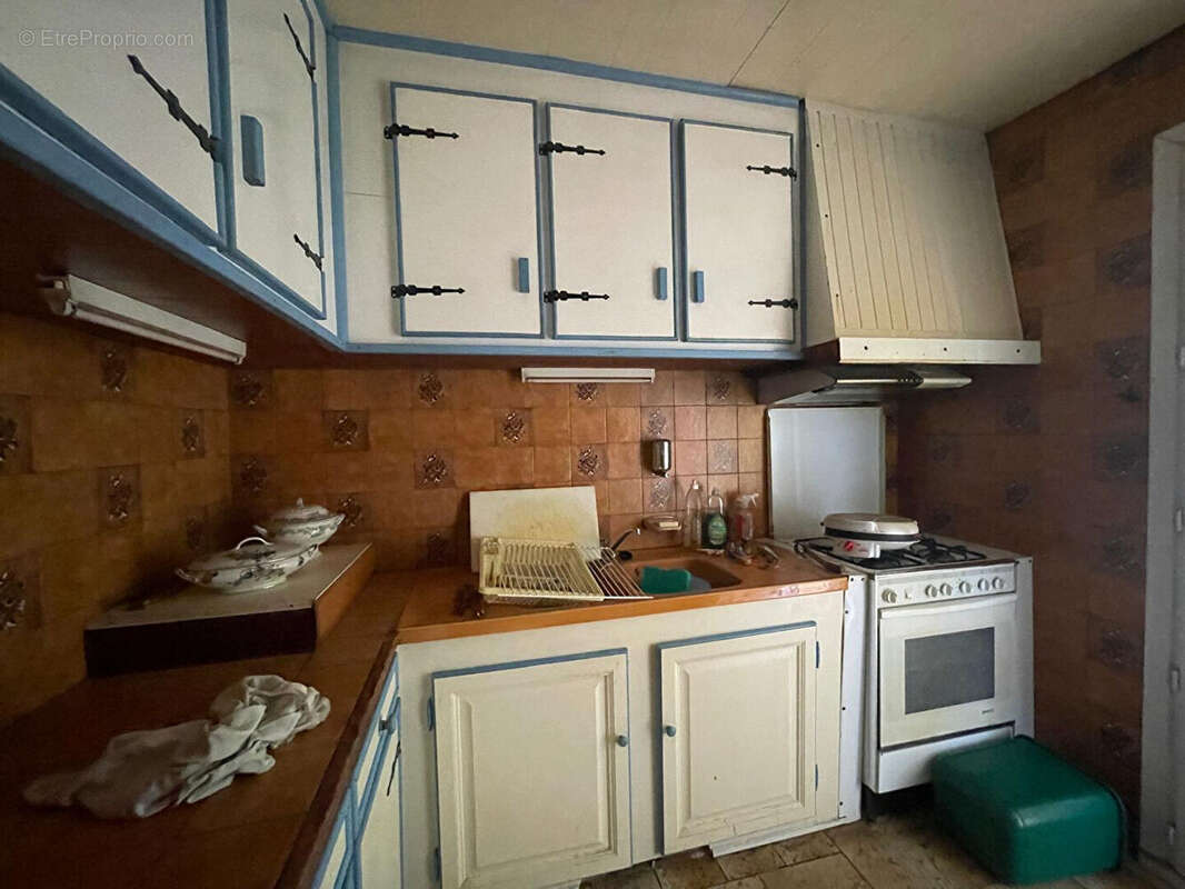 Maison à AMBARES-ET-LAGRAVE