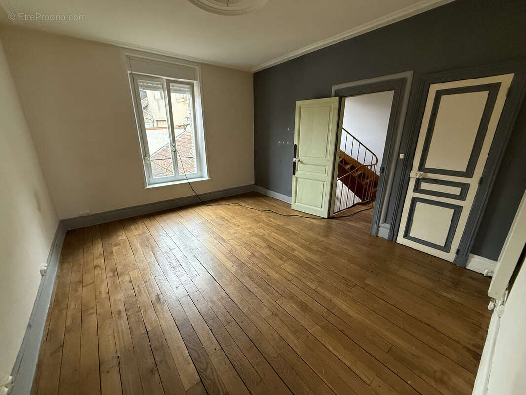 Appartement à LONGUYON