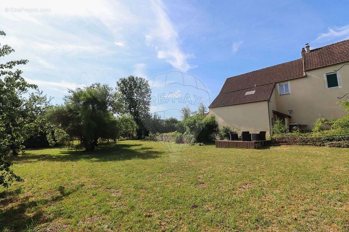 Maison à CLAMECY