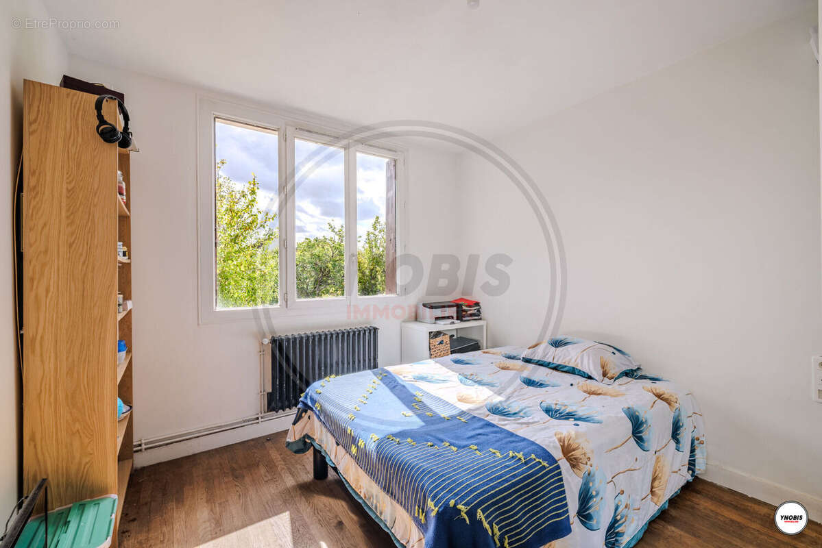 Maison à LES MUREAUX