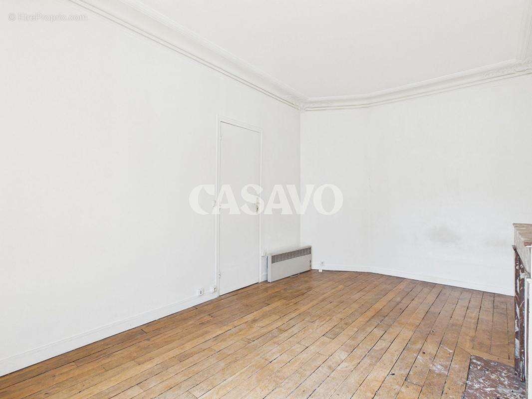 Appartement à PARIS-19E