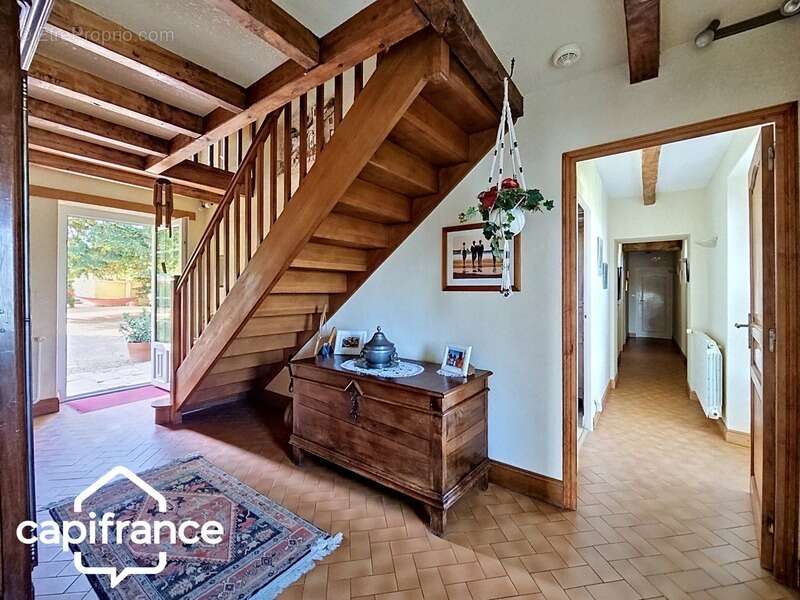 Maison à SAINT-MARTIN-DE-SANZAY