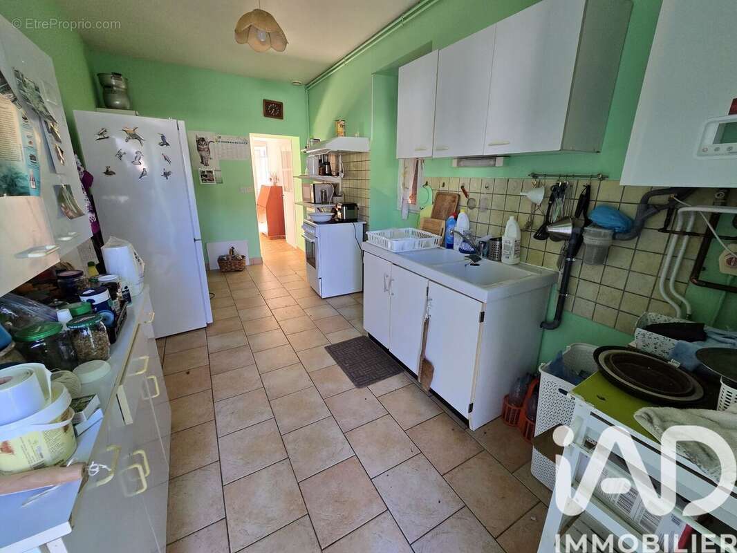 Photo 5