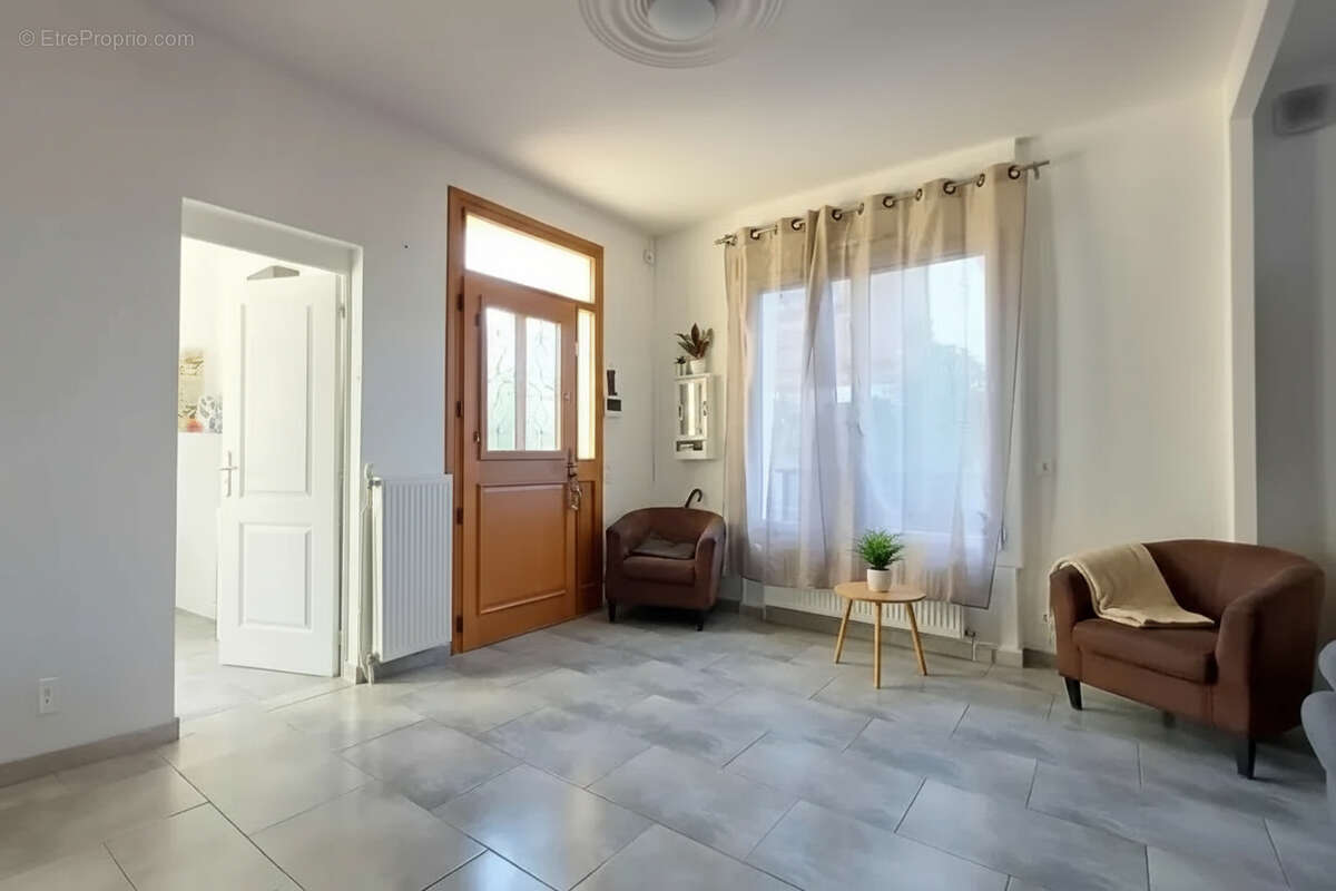 Maison à MONTMORENCY