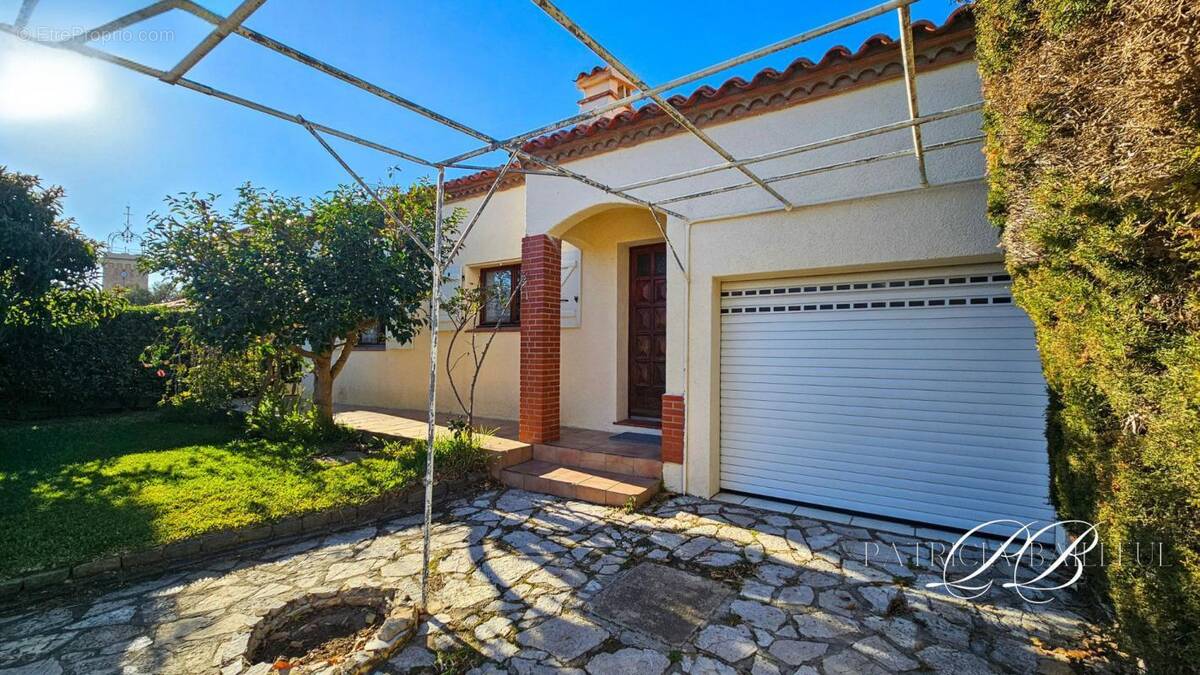 Maison à THEZA
