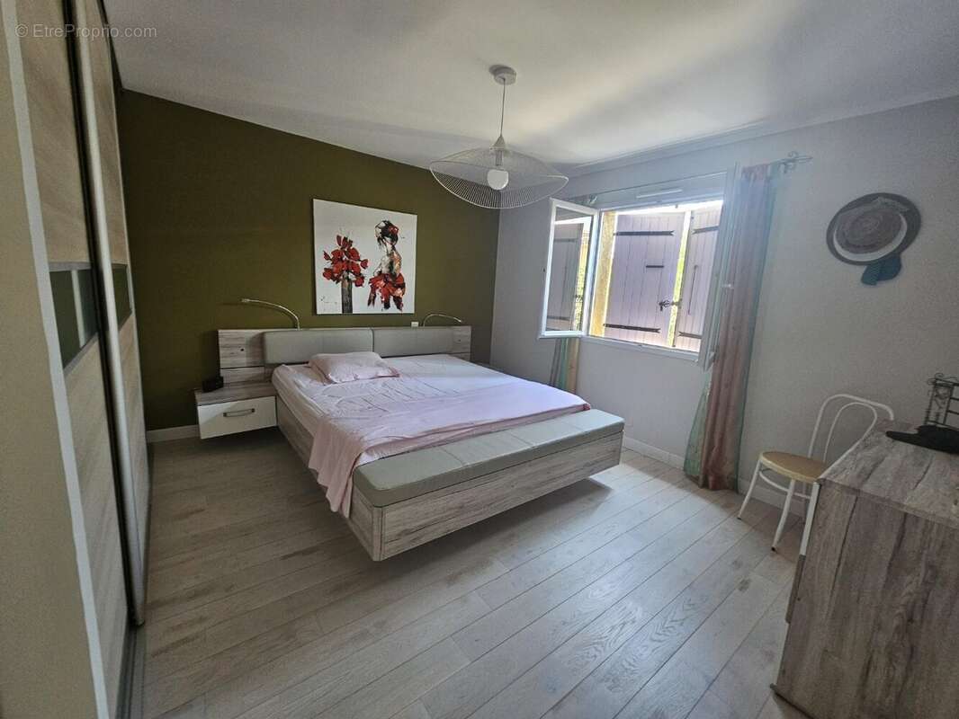 Belle villa de plain pied avec piscine, annexe et sous-sol - photo 4