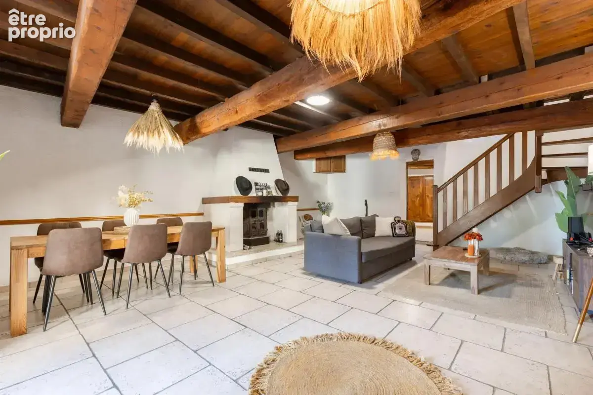 Maison à MORIERES-LES-AVIGNON