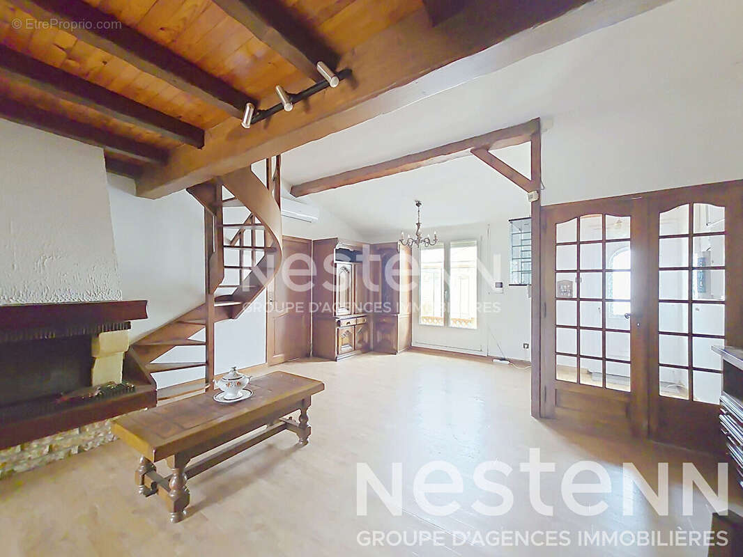 Maison à SAINT-MARTIN-DE-CRAU