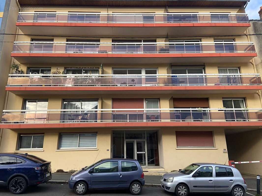 Appartement à LAVAL