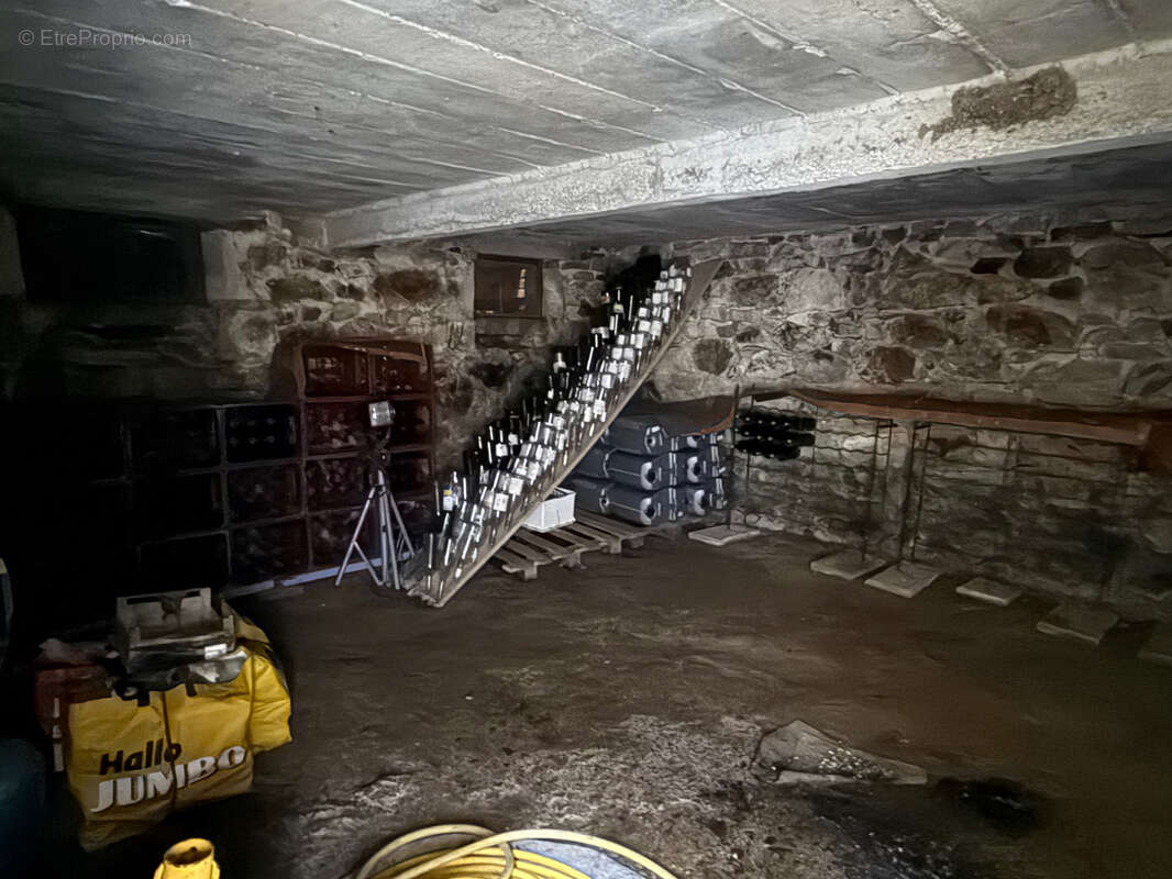 Maison à GOUTTIERES