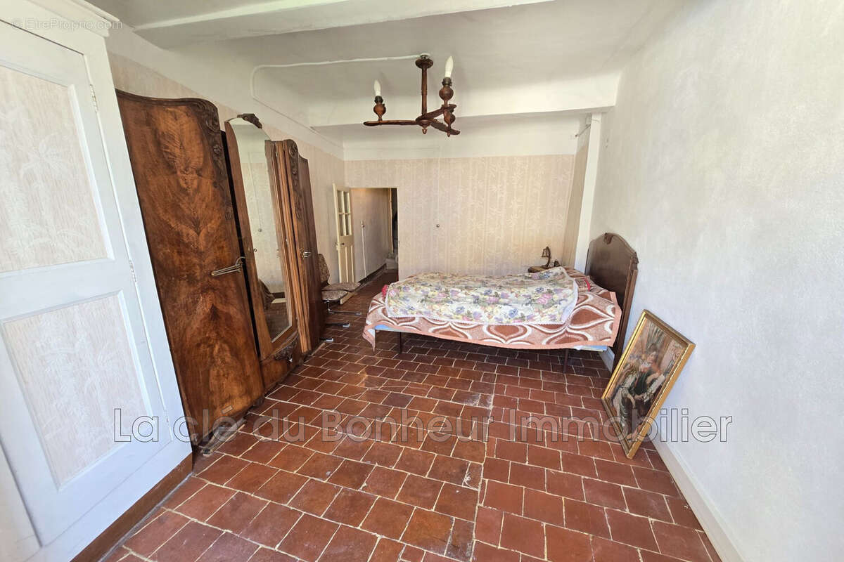 Maison à PUIMOISSON