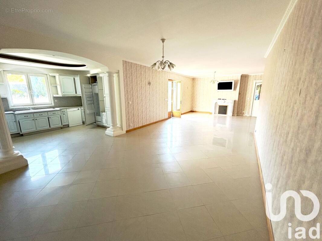 Photo 1 - Maison à AUTUN