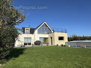 Maison à PLOUBAZLANEC