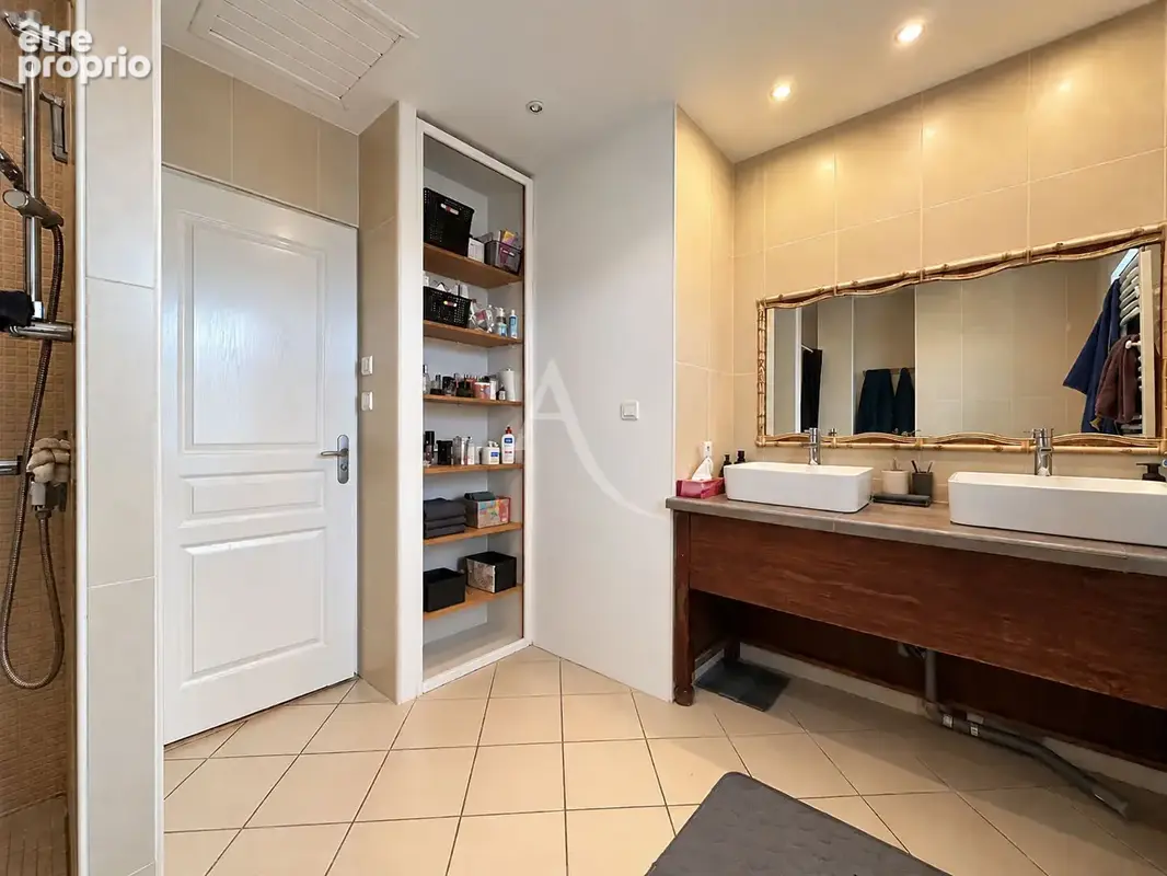 Coëx - Maison familiale avec piscine et studio indépendant - photo 9