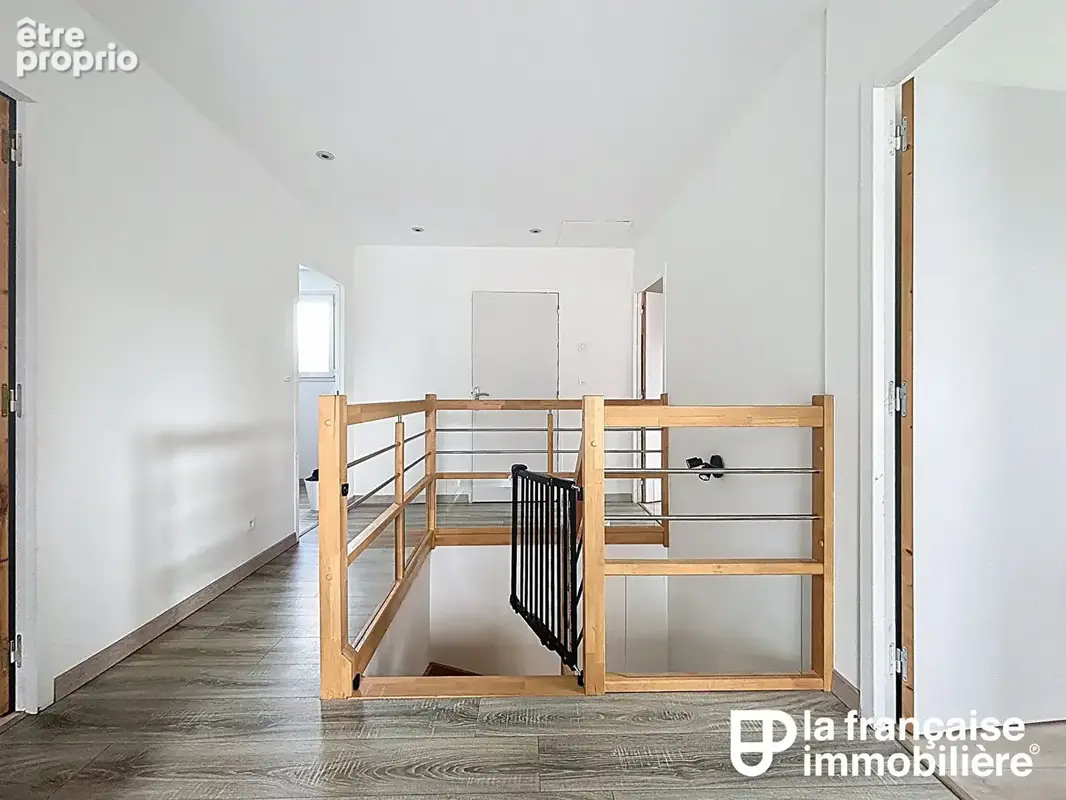 A VENDRE - SAINT-THURIAL - maison récente 112.70 m² - 918 m² de terrain - photo 13