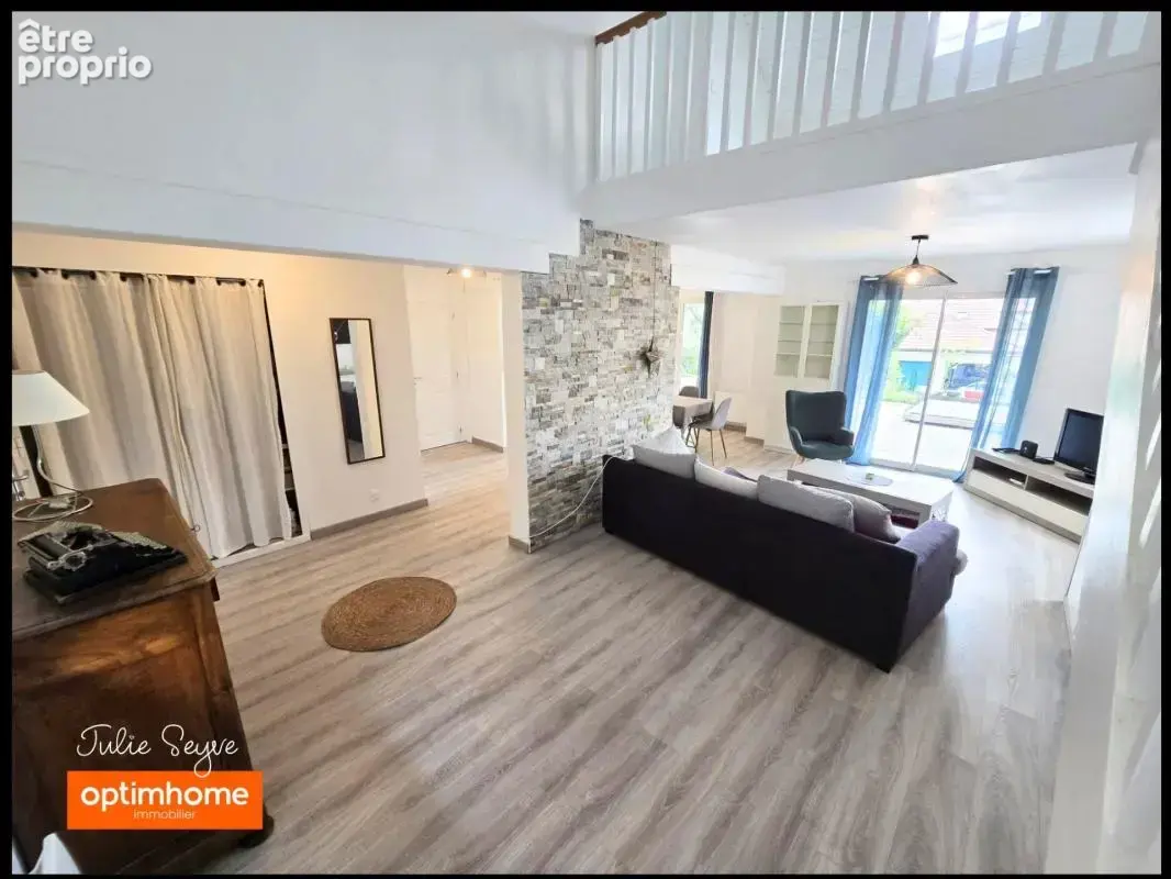 Maison individuelle Cessy - 1100m² de terrain, sous-sol complet – 2 chambres, bureau et espace mezzanine – Quartier Tutegny - photo 6