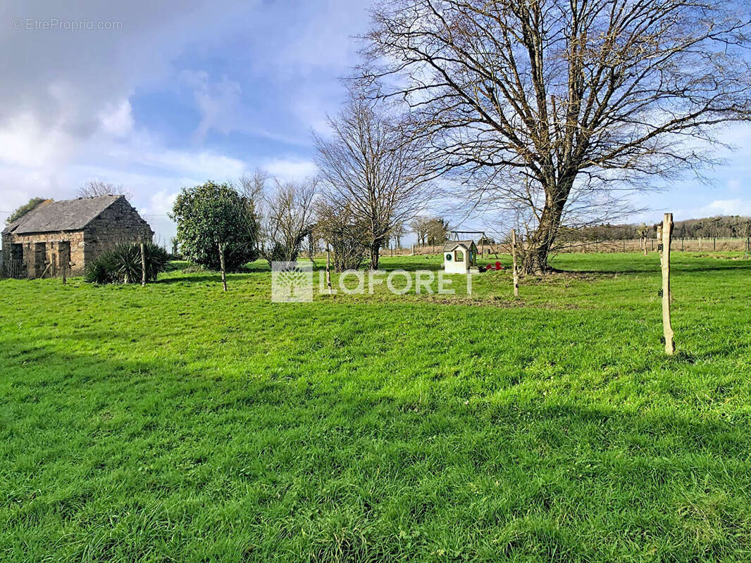 Maison à MAURE-DE-BRETAGNE
