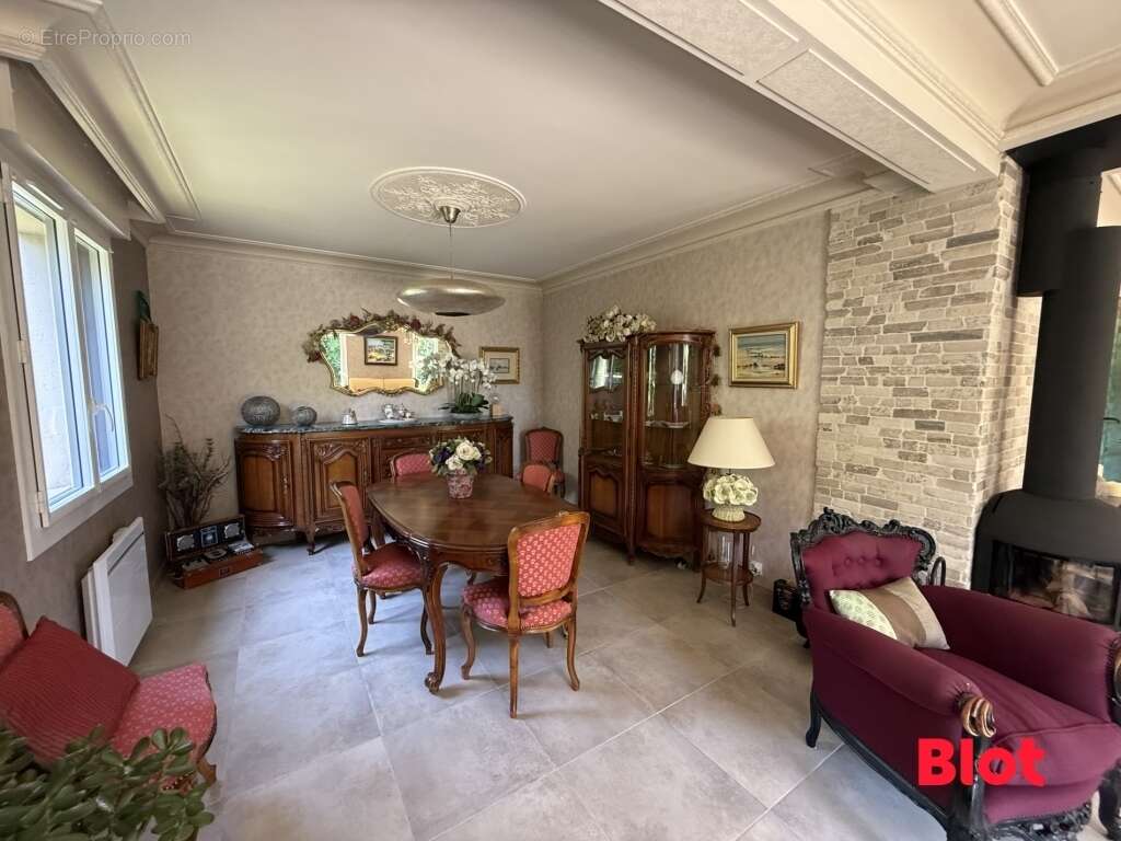 Maison à CHATEAUGIRON