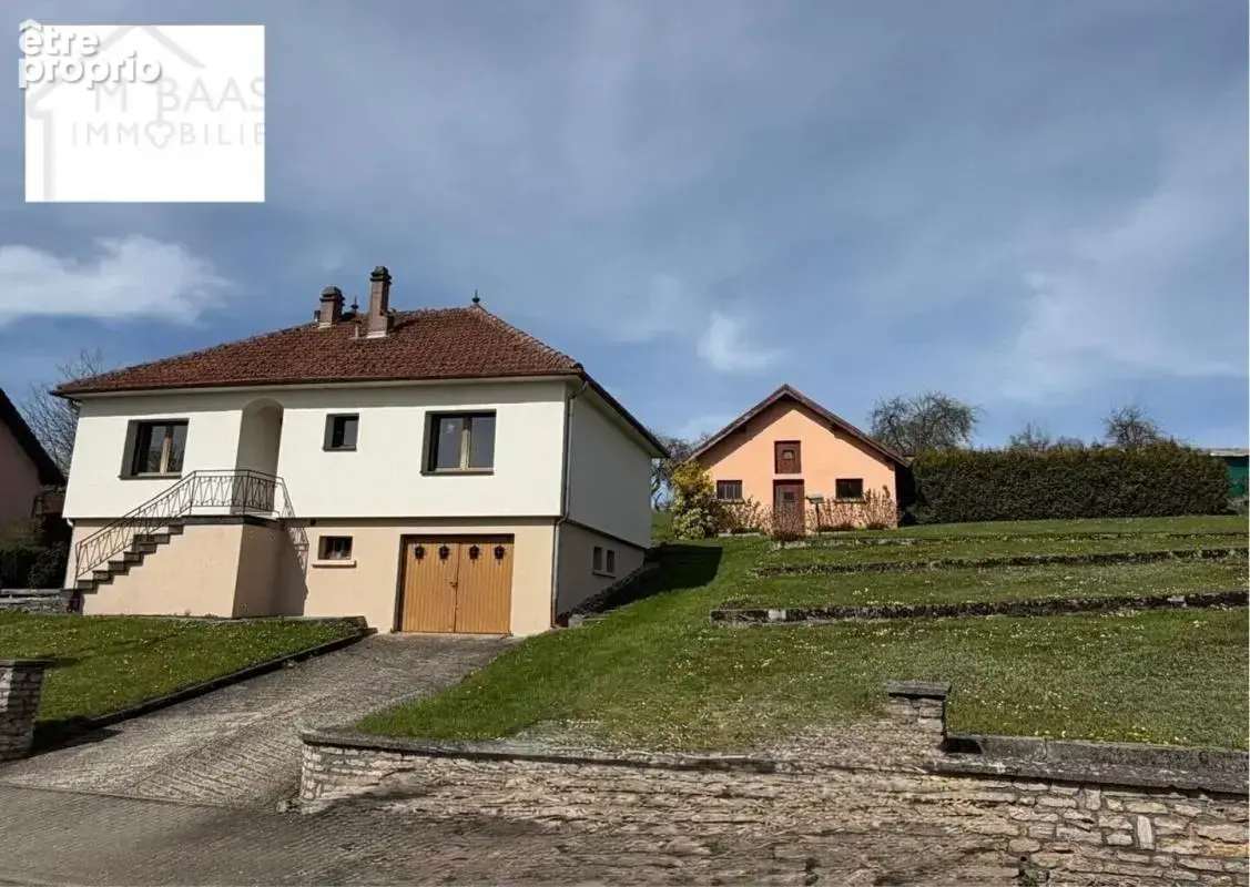 Maison Individuelle - Secteur calme - - photo 2