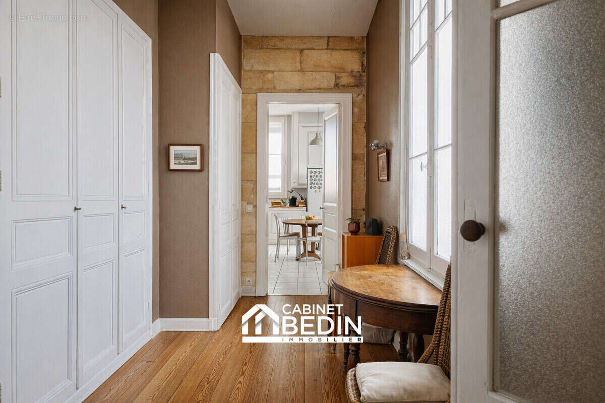 Appartement à BORDEAUX