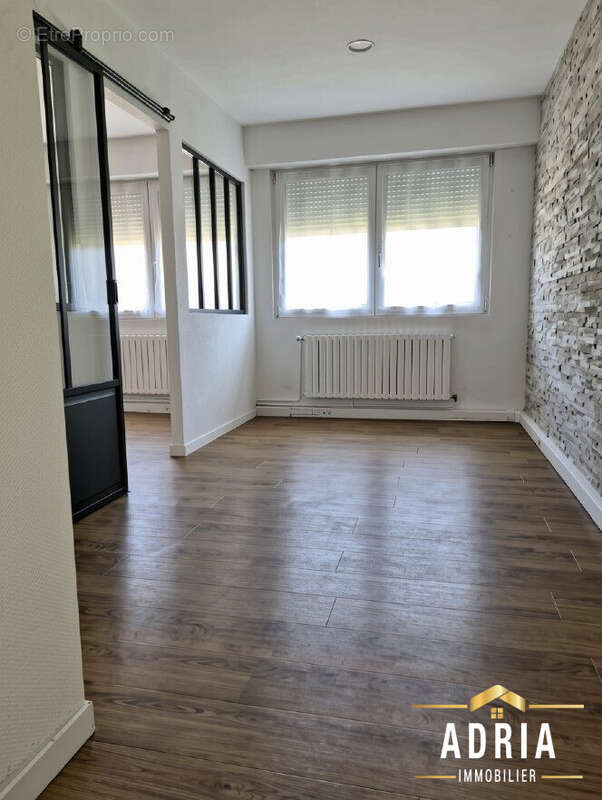 Pièce de vie 