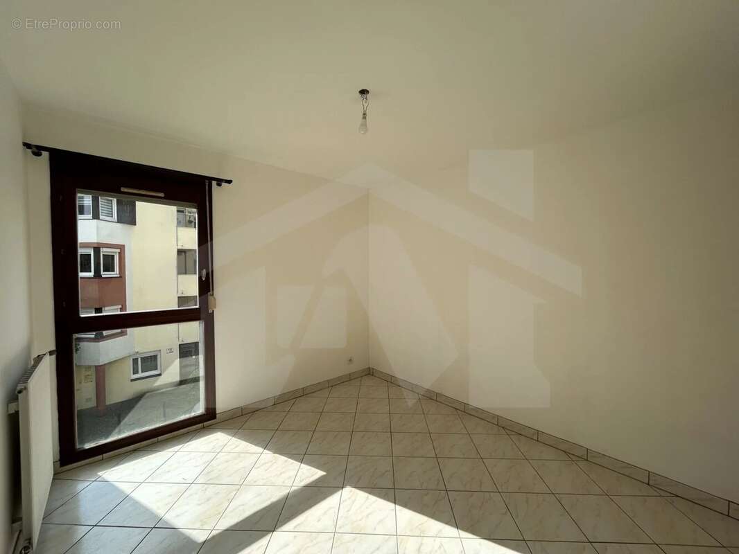 Appartement à MEYLAN