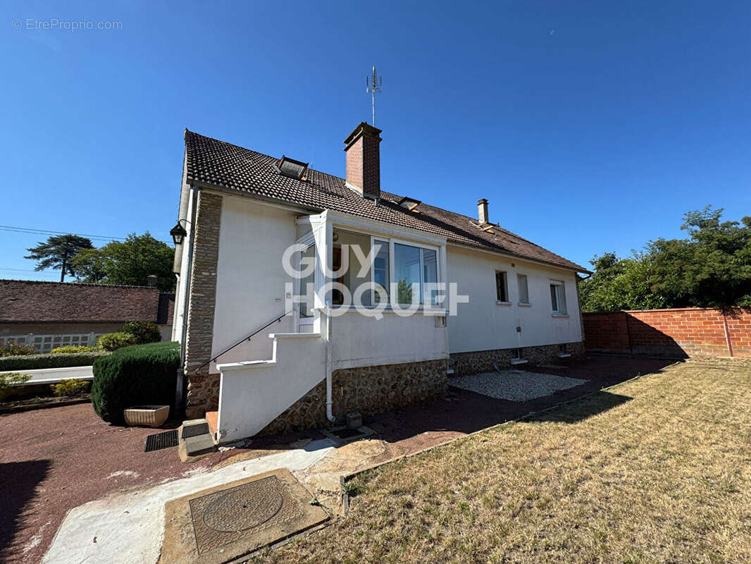 Maison 136 m² à Breteuil  - photo 15