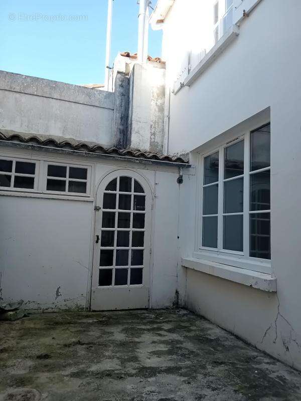 Maison à LA FLOTTE
