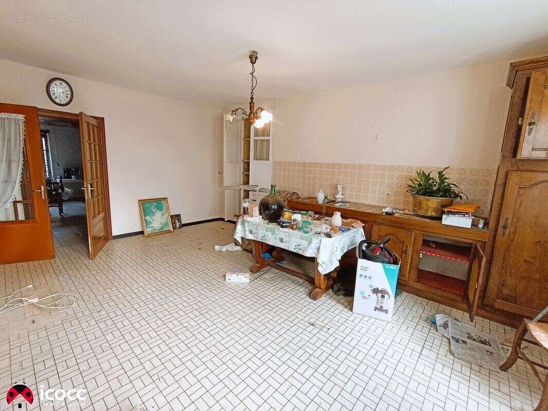 Maison à CORPE