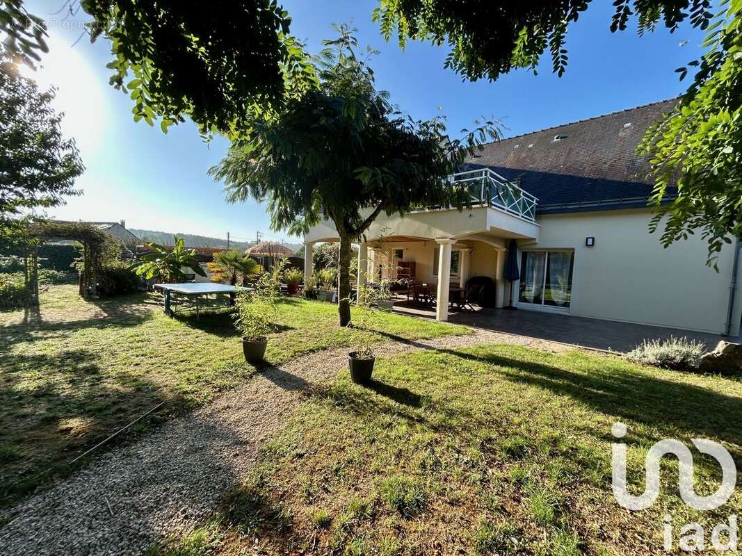 Photo 2 - Maison à NEUILLE