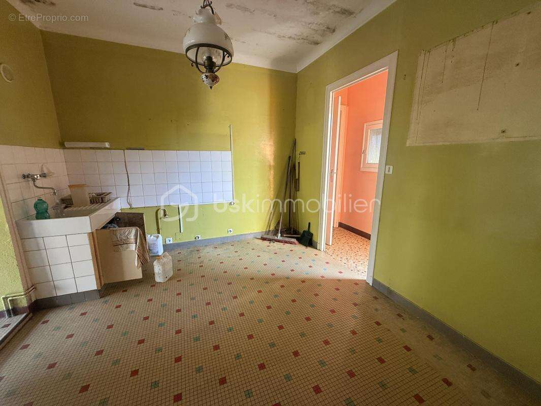 Nantes – maison à rénover – environ 80 m² – parcelle de 350 m² - photo 9