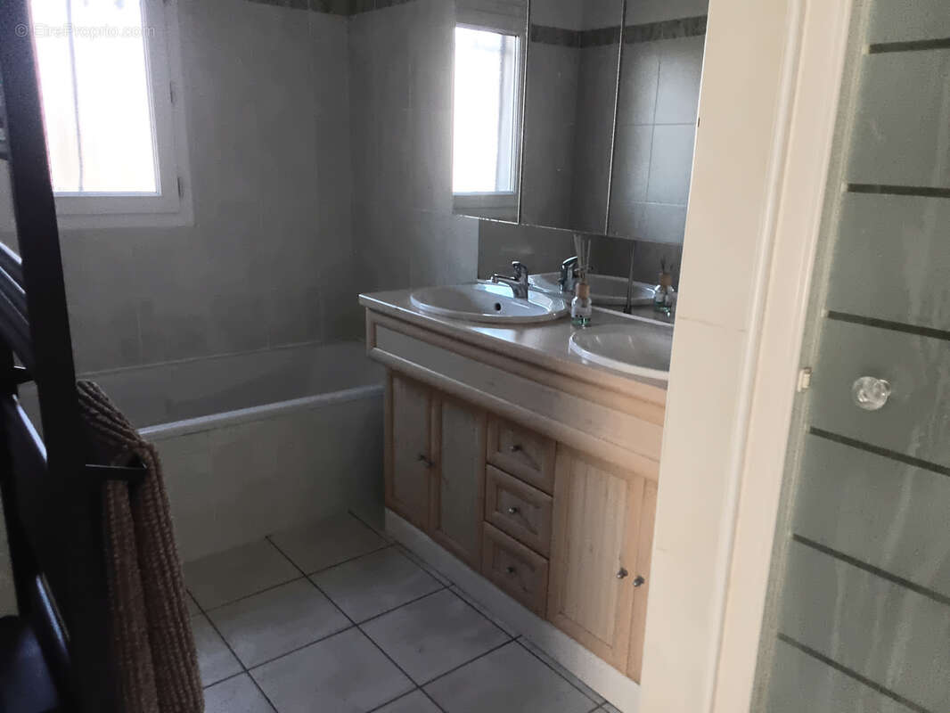 Maison à MENETOU-COUTURE