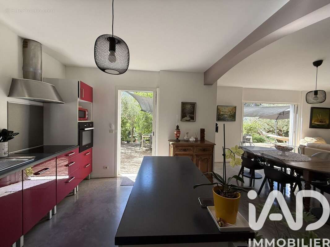 Photo 3 - Maison à CUERS