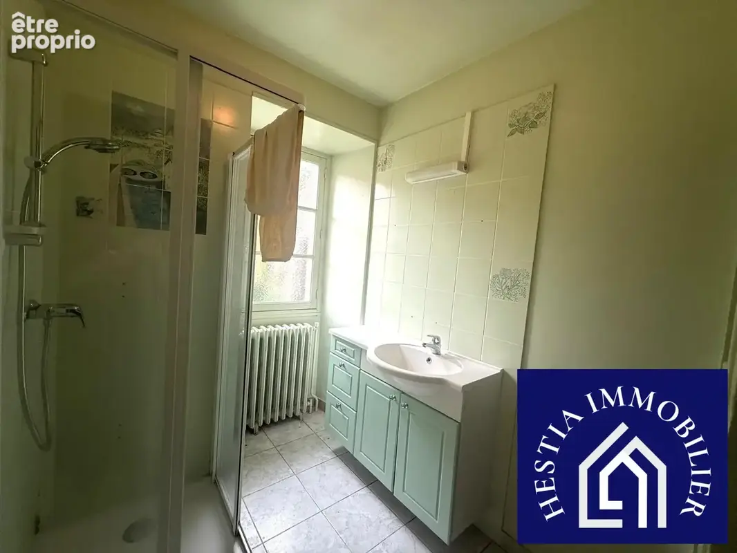 Maison 220 m² à Vannaire  - photo 6