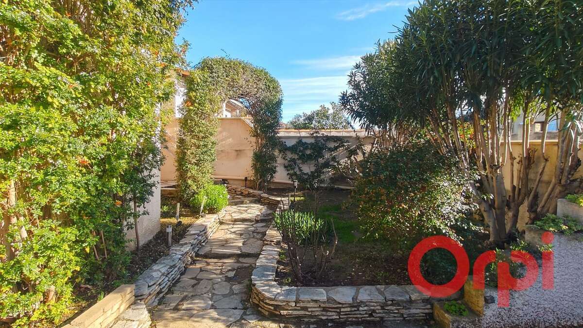 Maison à SERIGNAN