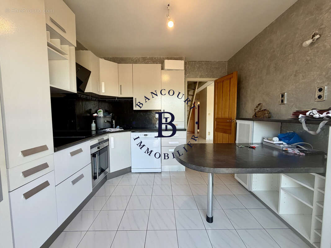 Appartement à BRIVE-LA-GAILLARDE
