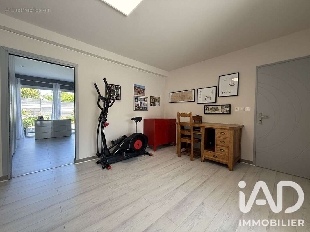 Maison 228 m² à Kervignac  - photo 9