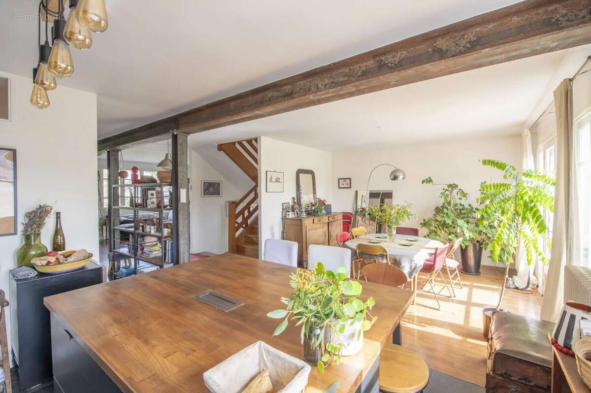 Maison à VELIZY-VILLACOUBLAY