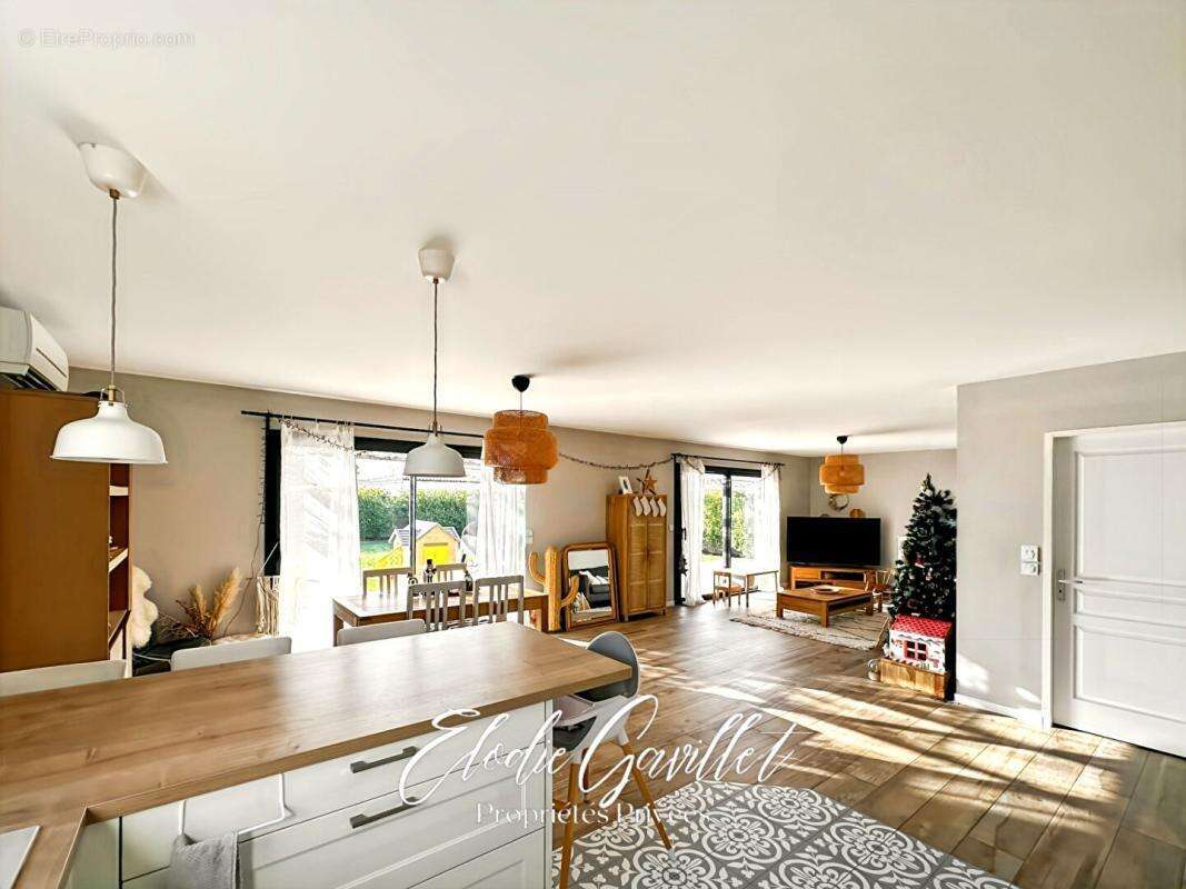 Maison à PENNAUTIER