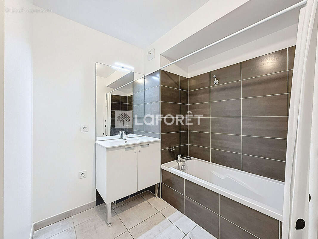Appartement à vendre Meyzieu 3 pièce(s) 63 m2 - photo 8