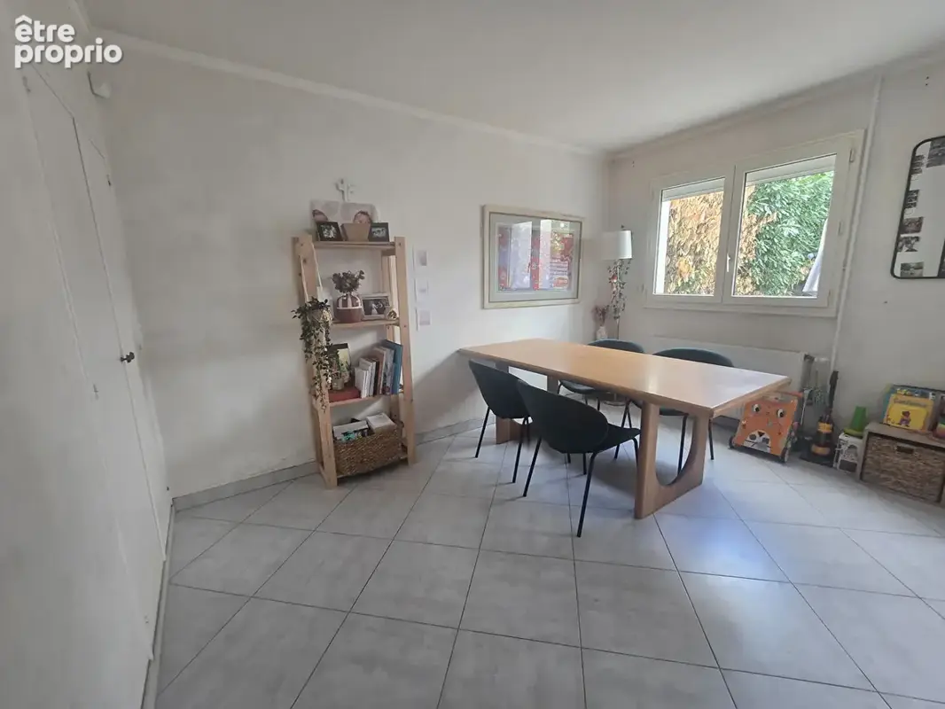 Maison Lesigny 5 pièce(s) 97.5 m2+ combles - photo 5